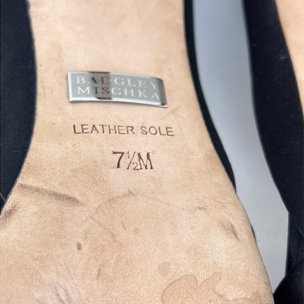 Badgley Mischka Heels​​​ - Picture 12 of 13
